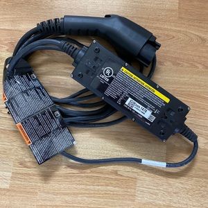 Chevy GM Electric Vehicle Charger Volt Bolt Level 1